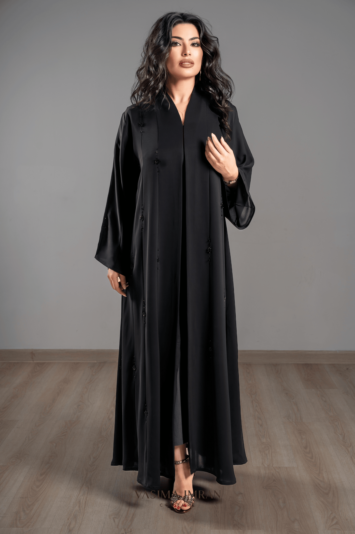 VI Noir Subtle Embellished Abaya