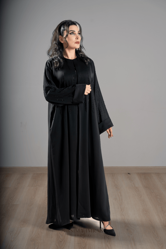 VI Noir Zig Zag Embroidered Abaya