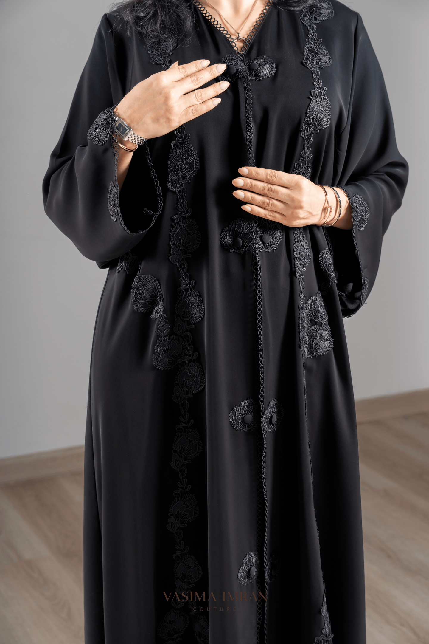 VI Noir Floral Lace Abaya